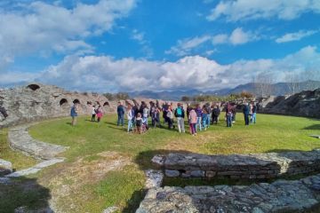 Visita guidata gratuita all&#39;Anfiteatro di Luni